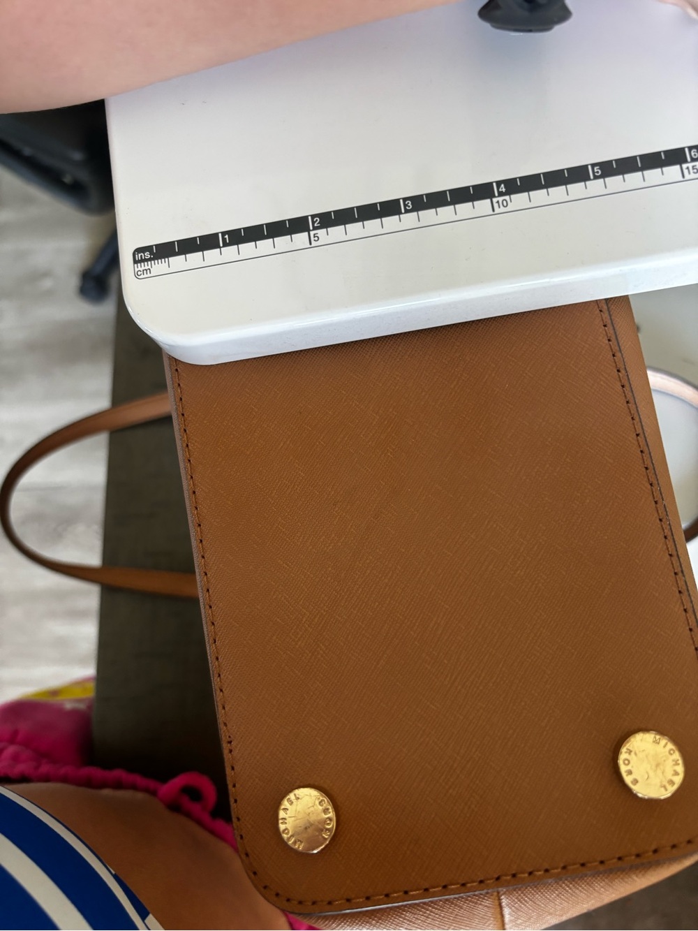 Michael Kors Tan Leather Tote Bag - Picture 12 of 13